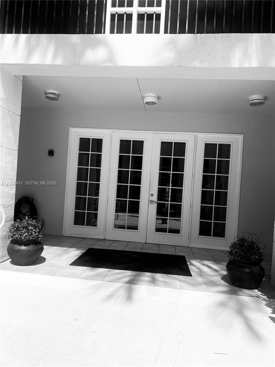 SEA OAKS CONDO · #101A in Dania Beach - Photo 2