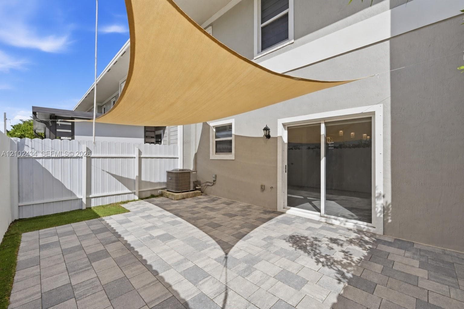 1732 SE 9th Ave #0 photo 9