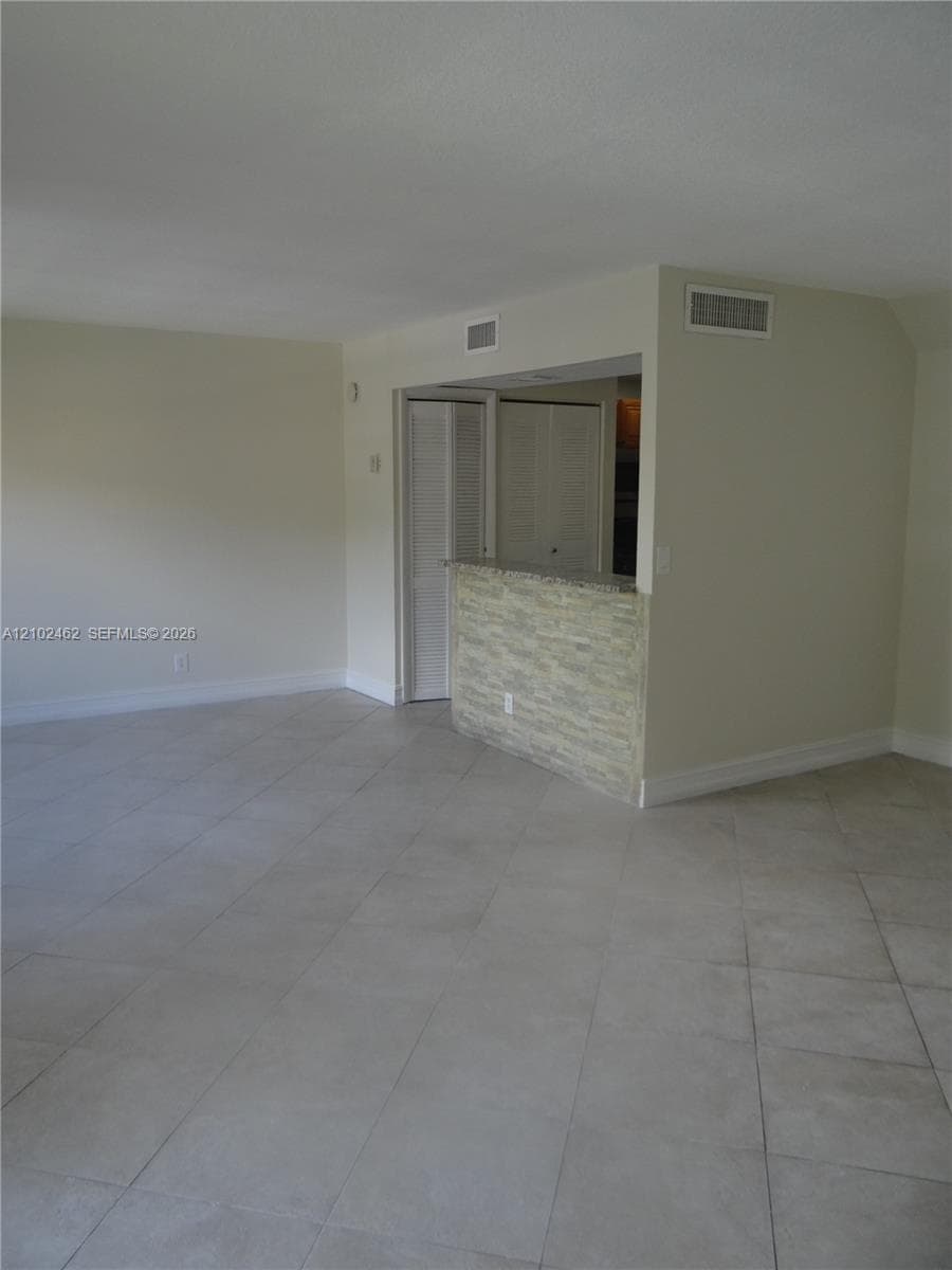 VENETIAN GARDENS AT COUNT · #R207 in Hialeah - Photo 26