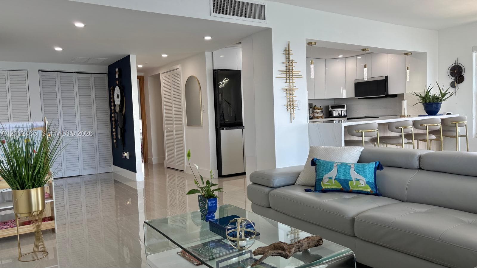 JOCKEY CLUB · #16A in Miami - Photo 21