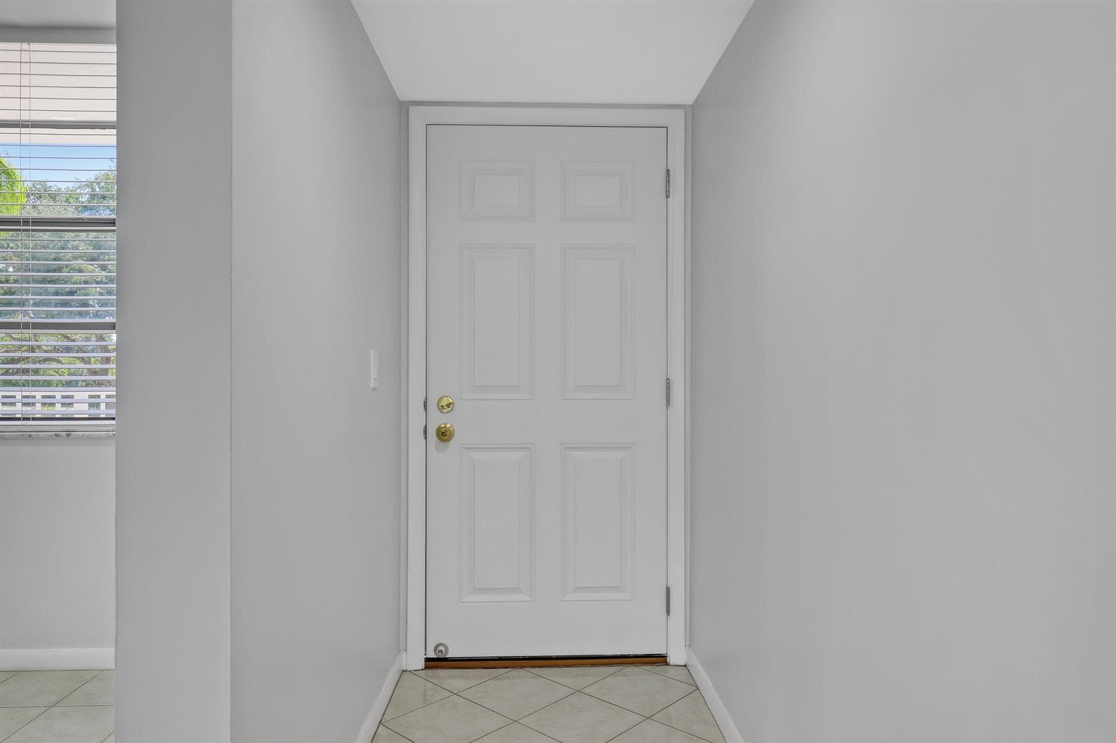 3650 Whitehall #201 (5)