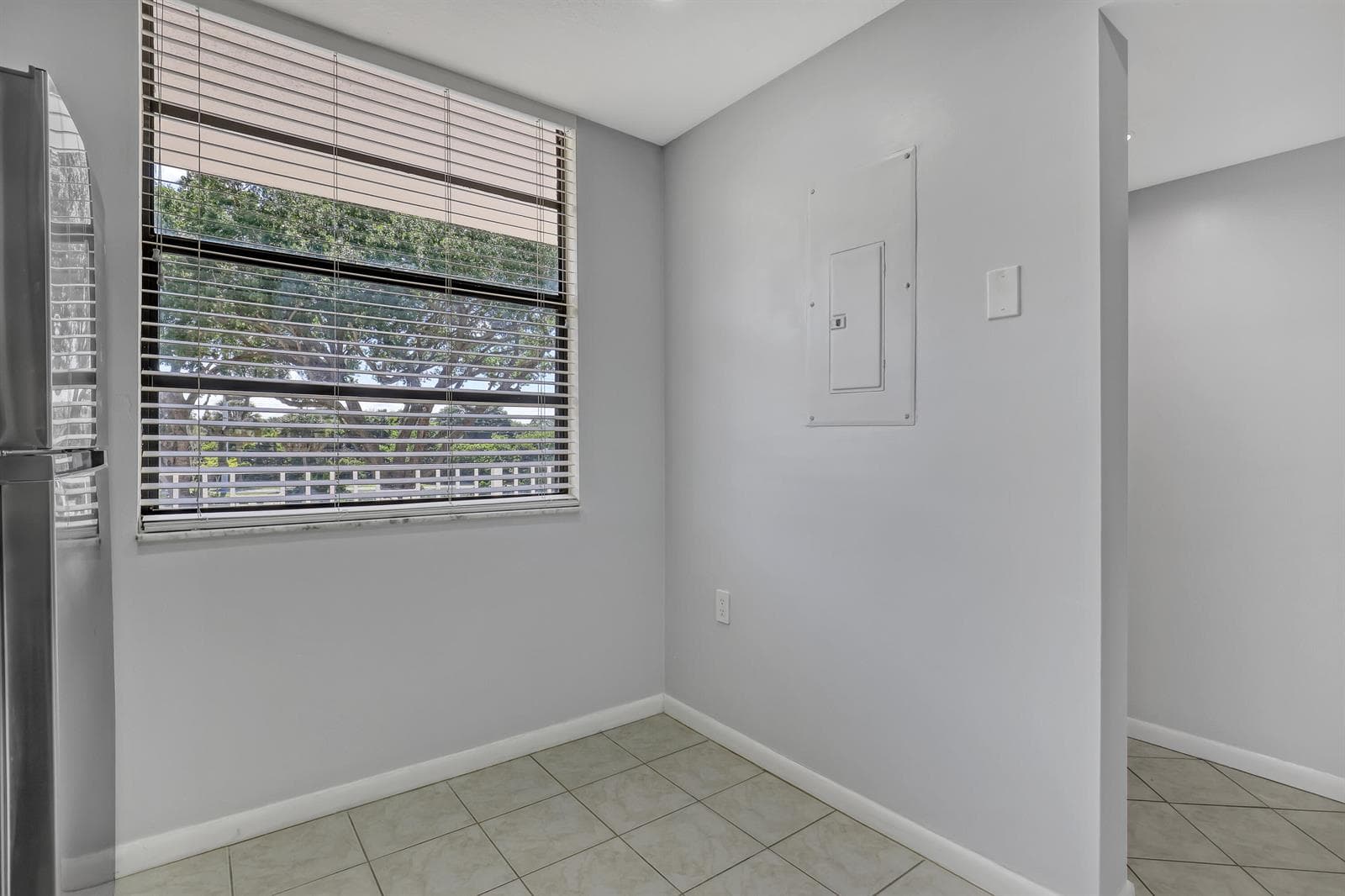 3650 Whitehall #201 (14)