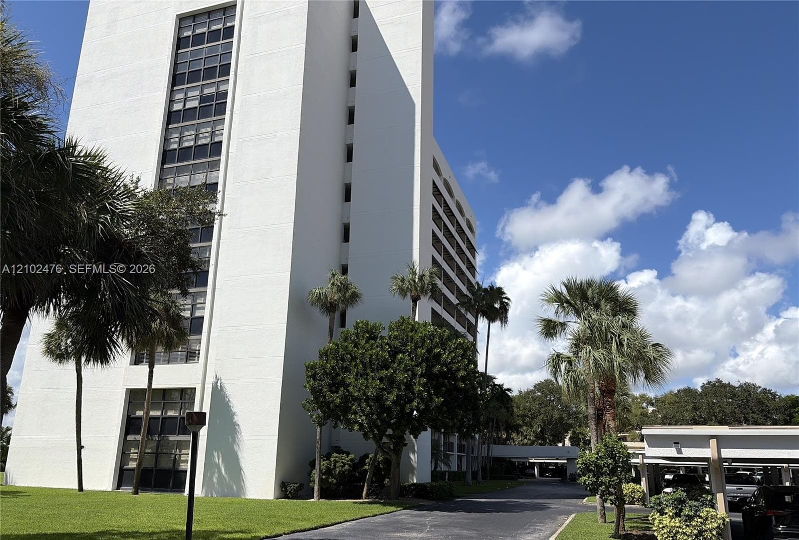 GOVERNOR'S POINTE · #305 in North Palm Beach - Photo 6