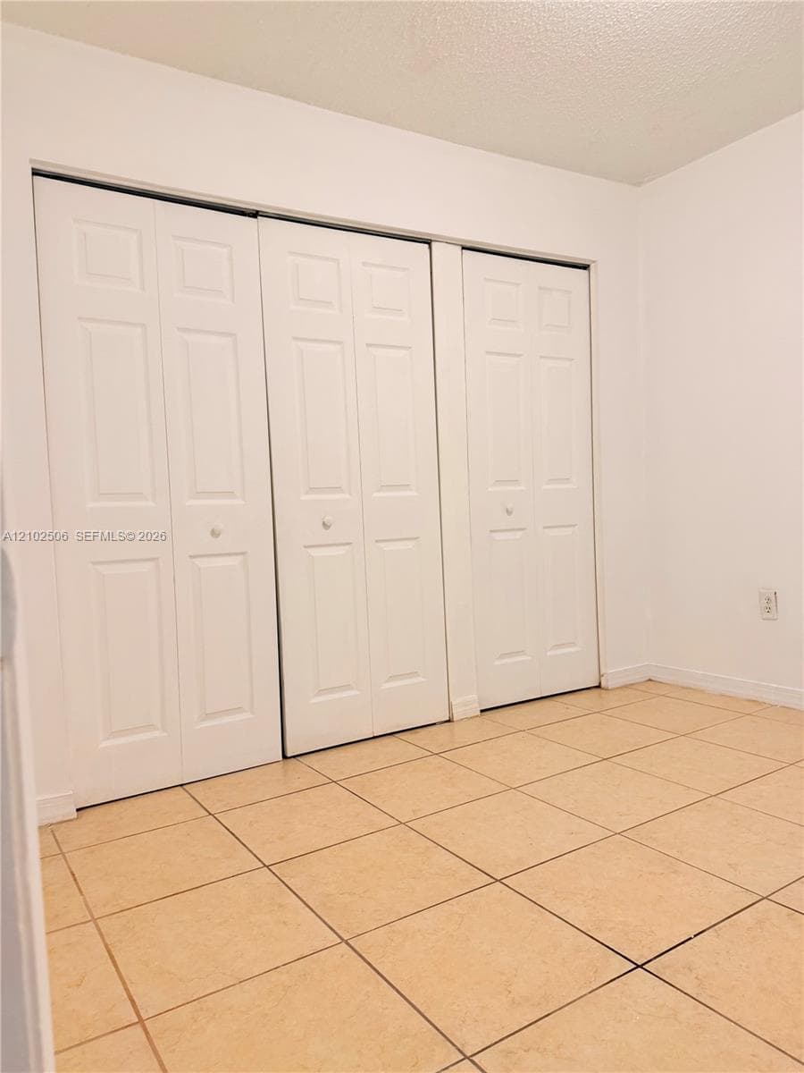 SIERRA RIDGE CONDO A · #1 in Miami - Photo 25