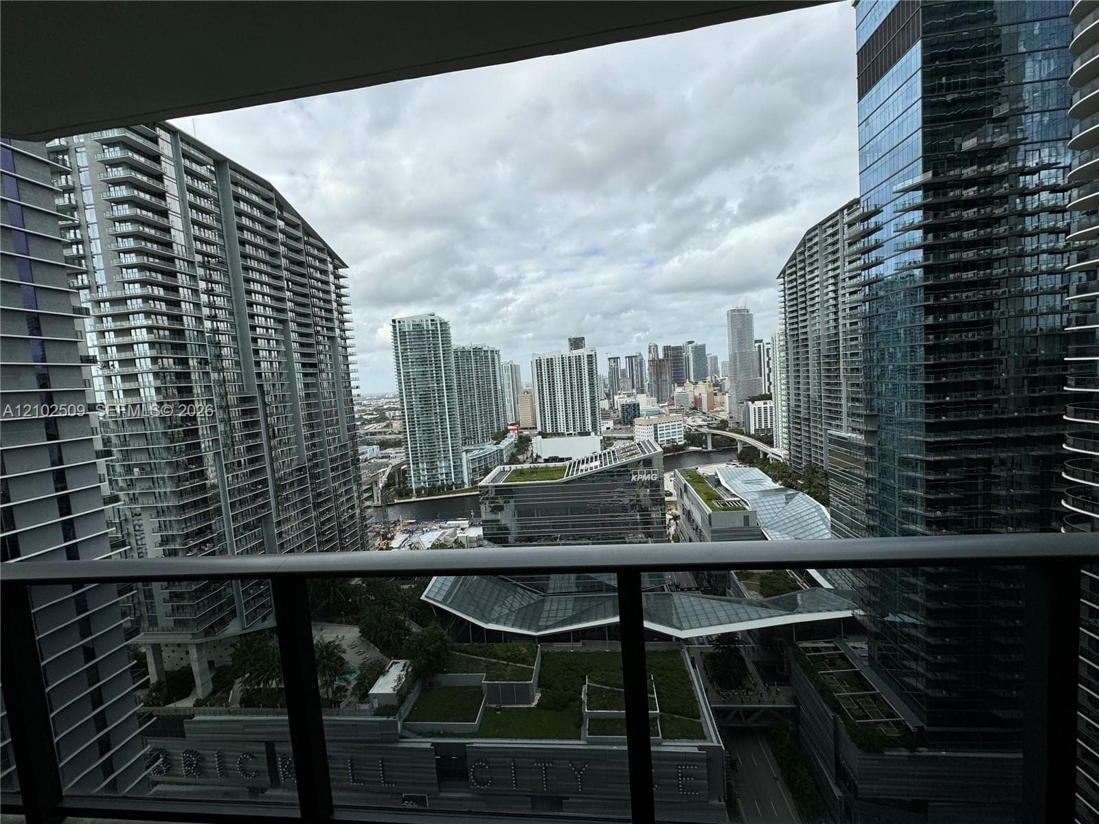 Brickell Heights East · #3010 in Miami - Photo 25