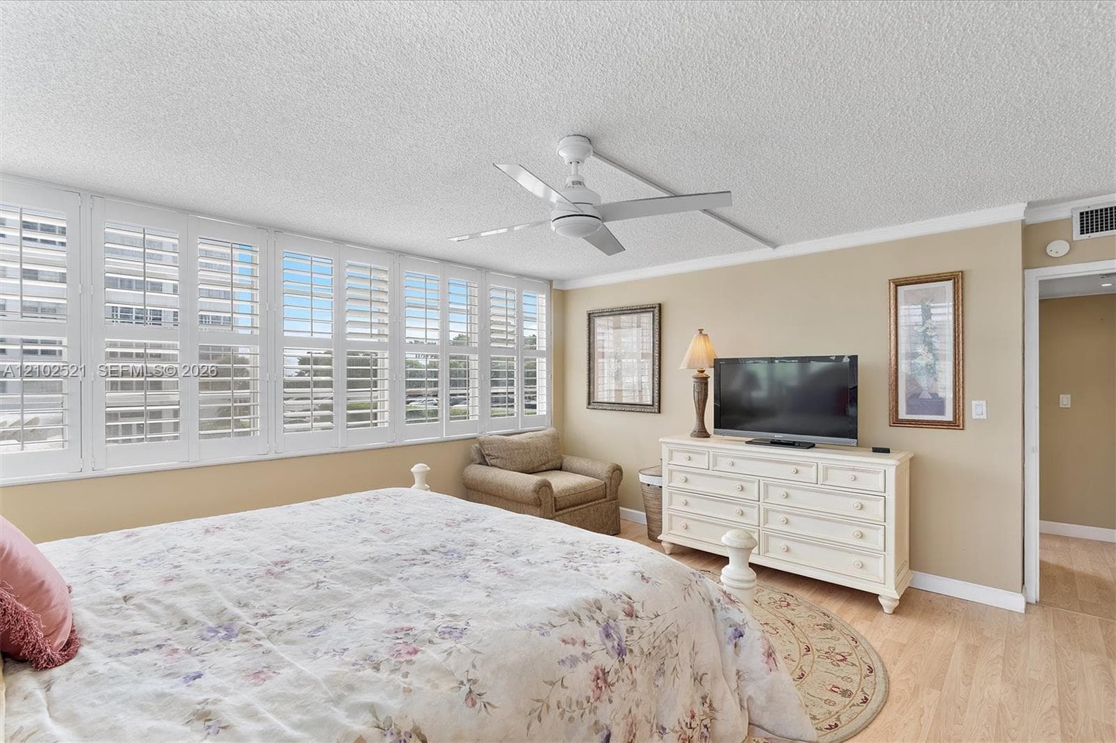 BAYVIEW TOWERS CONDO · #B111 in North Miami - Photo 17