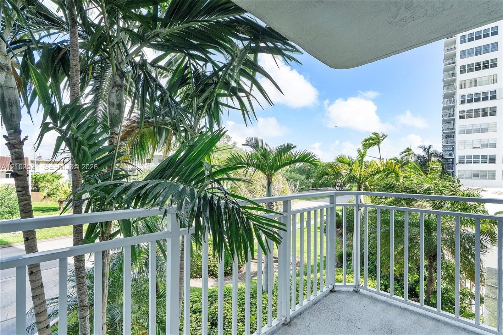BAYVIEW TOWERS CONDO · #B111 in North Miami - Photo 32