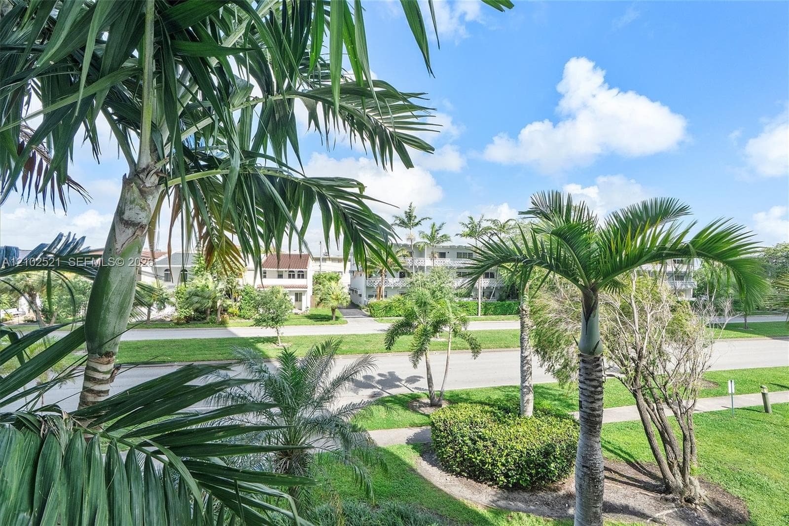 BAYVIEW TOWERS CONDO · #B111 in North Miami - Photo 34