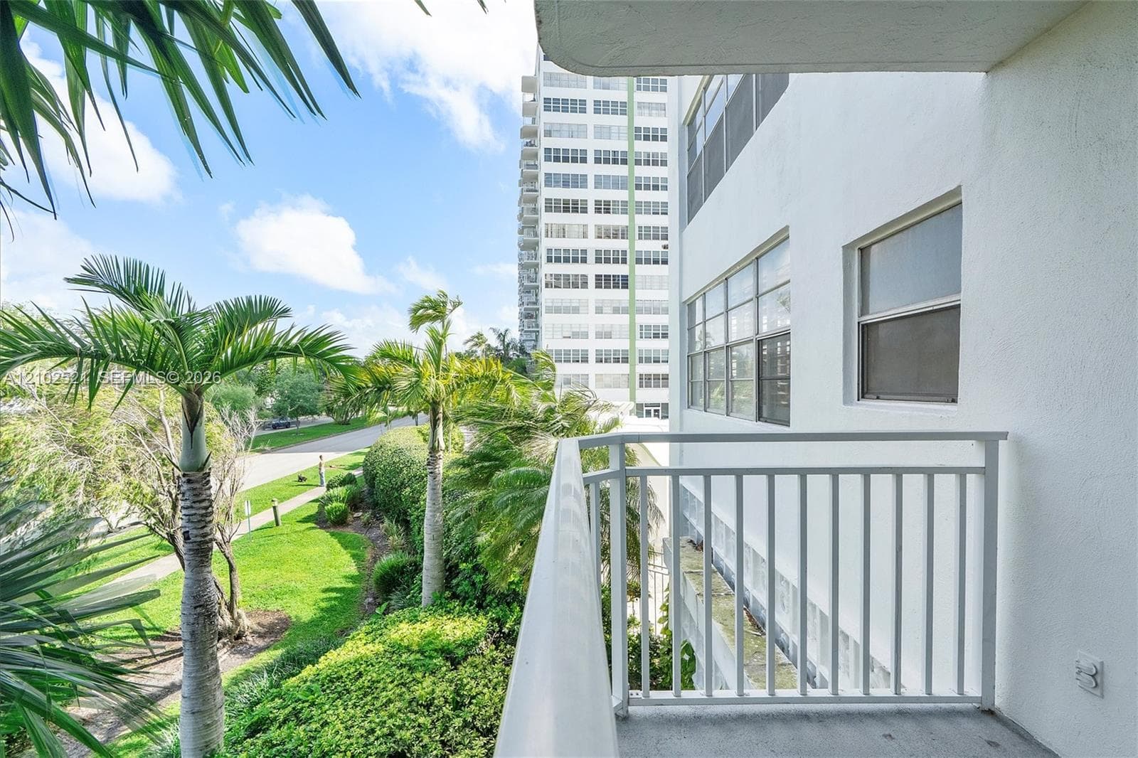 BAYVIEW TOWERS CONDO · #B111 in North Miami - Photo 33