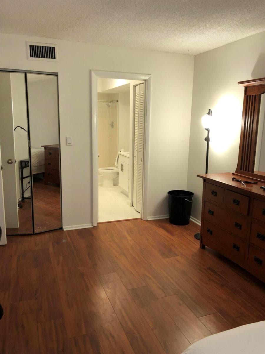 Bedroom 1C