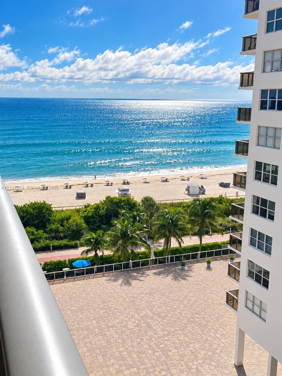 Maison Grande · #1006 in Miami Beach - Photo 1