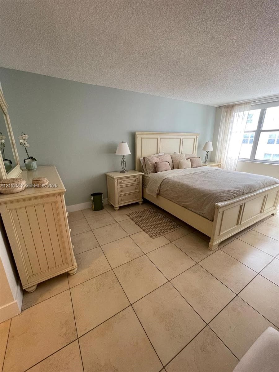 Maison Grande · #1006 in Miami Beach - Photo 8