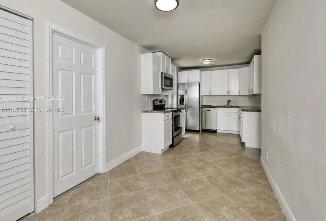 3700 NE 13th Ter photo 22