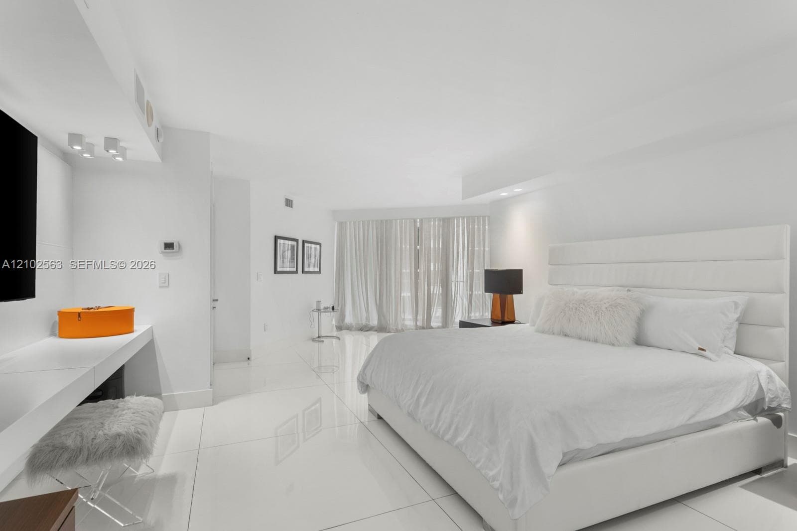 Bal Harbour 101 · #1210 in Bal Harbour - Photo 30