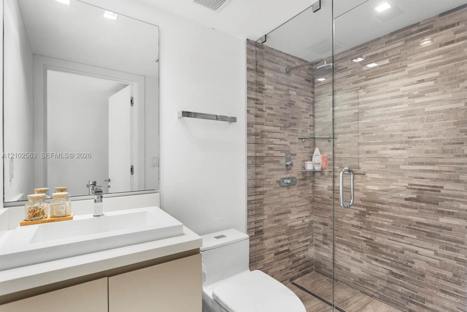 Bal Harbour 101 · #1210 in Bal Harbour - Photo 25