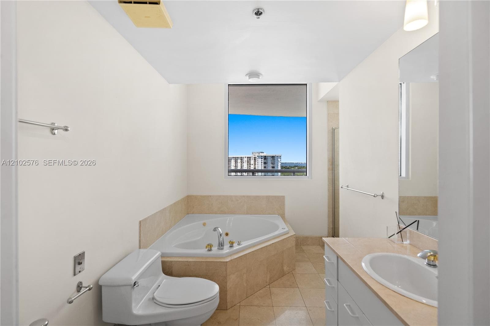 LA TOUR CONDO · #1501 in Miami Beach - Photo 37