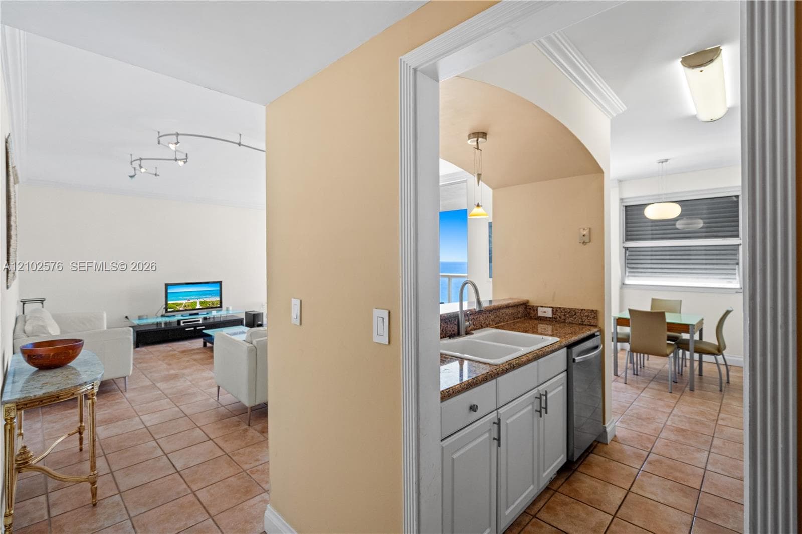 LA TOUR CONDO · #1501 in Miami Beach - Photo 19