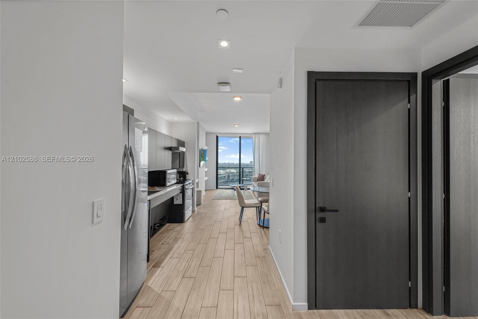 The Elser Hotel & Residences · #1711 in Miami - Photo 6