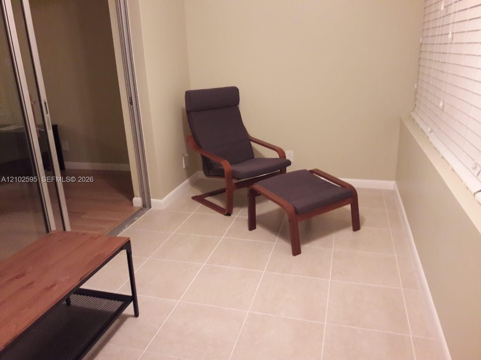 MEADOWBROOK LAKES VIEW CO · #201 in Dania Beach - Photo 32