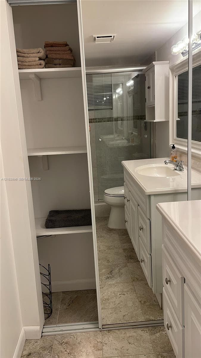 MEADOWBROOK LAKES VIEW CO · #201 in Dania Beach - Photo 21