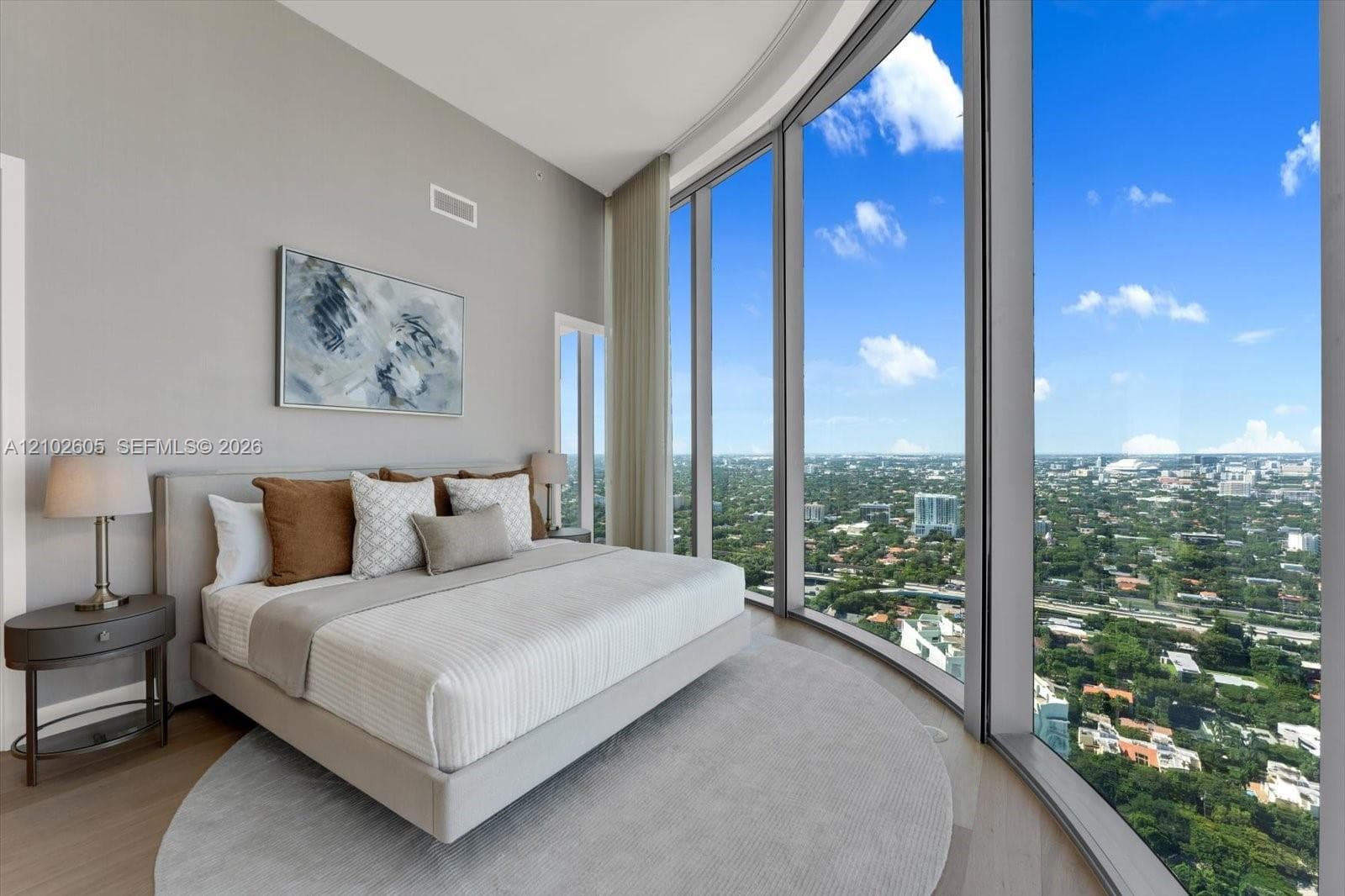 Una Residences · #3704 in Miami - Photo 8