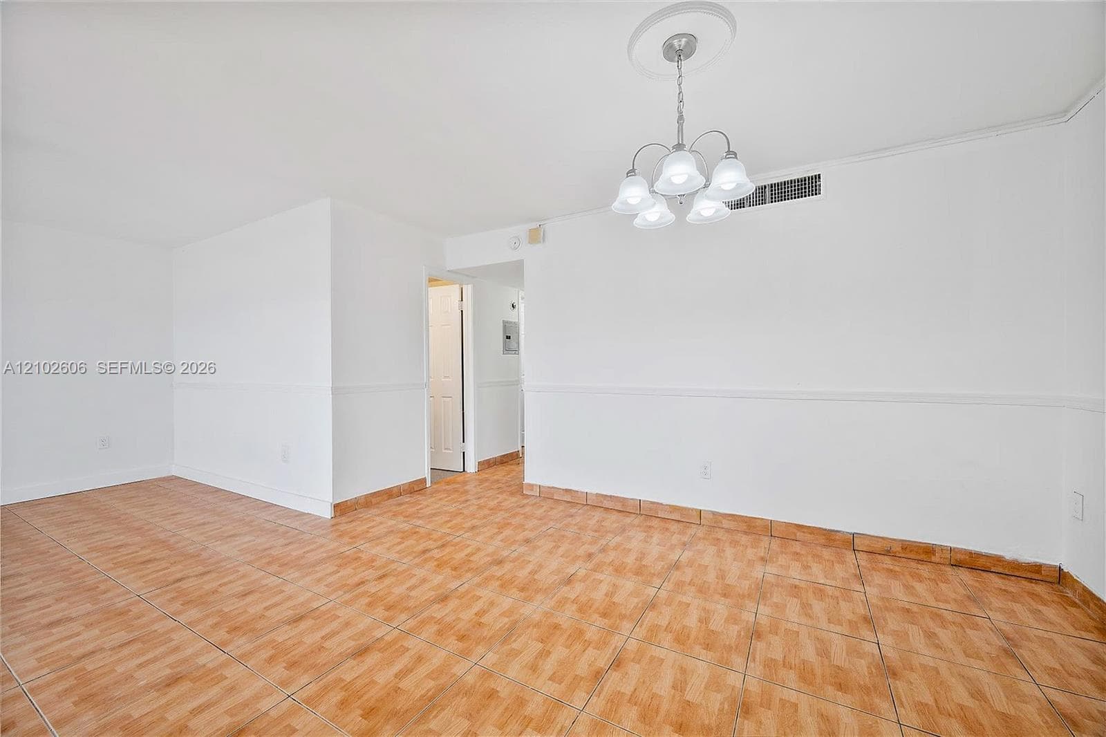 RO-MONT SOUTH CONDO · #Q27 in Miami Gardens - Photo 8