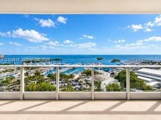 Grovenor House · #1803 in Miami - Photo 2