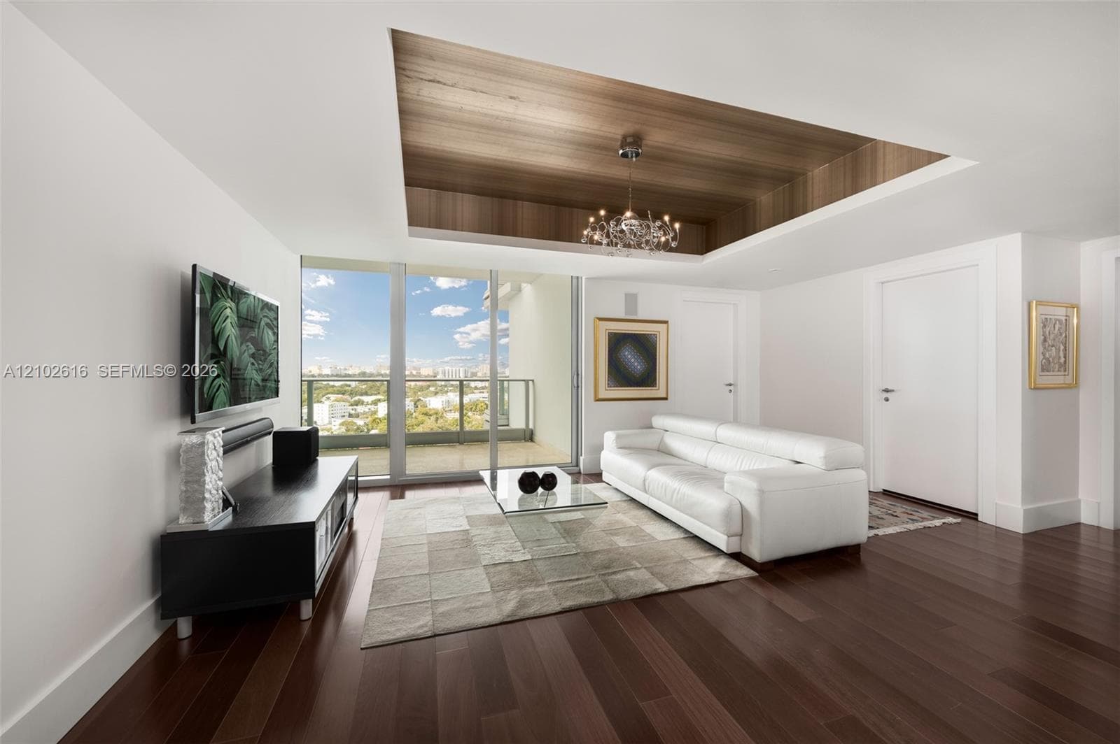 Grovenor House · #1803 in Miami - Photo 5