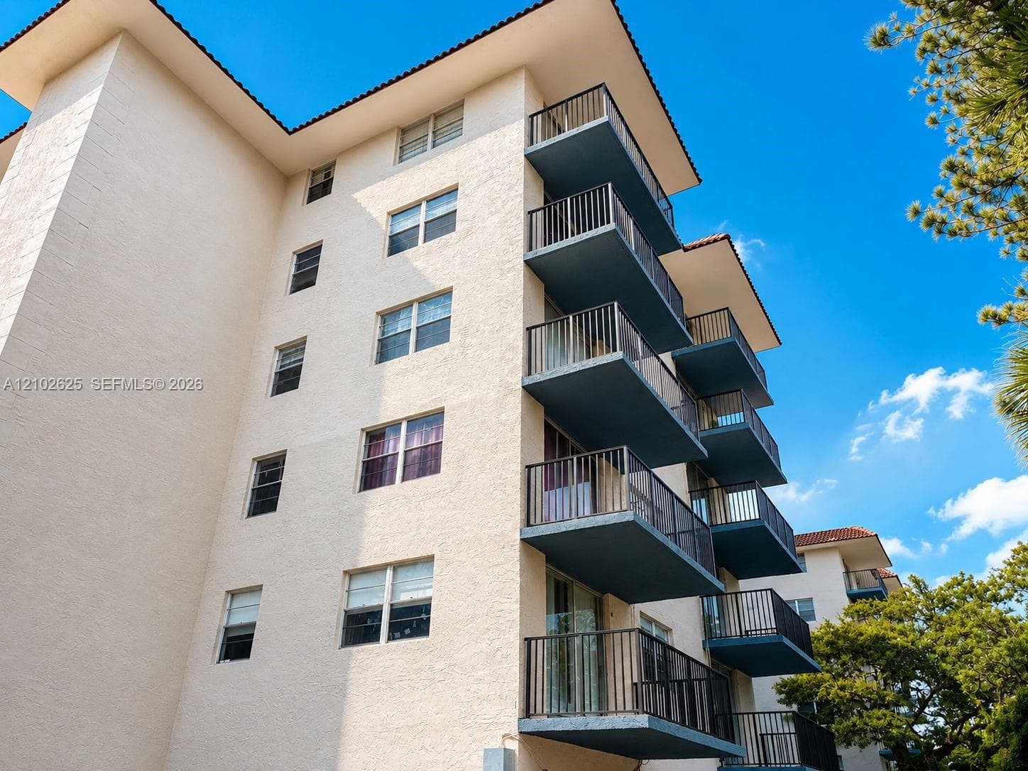 Coronado Towers · #303 in North Miami - Photo 2