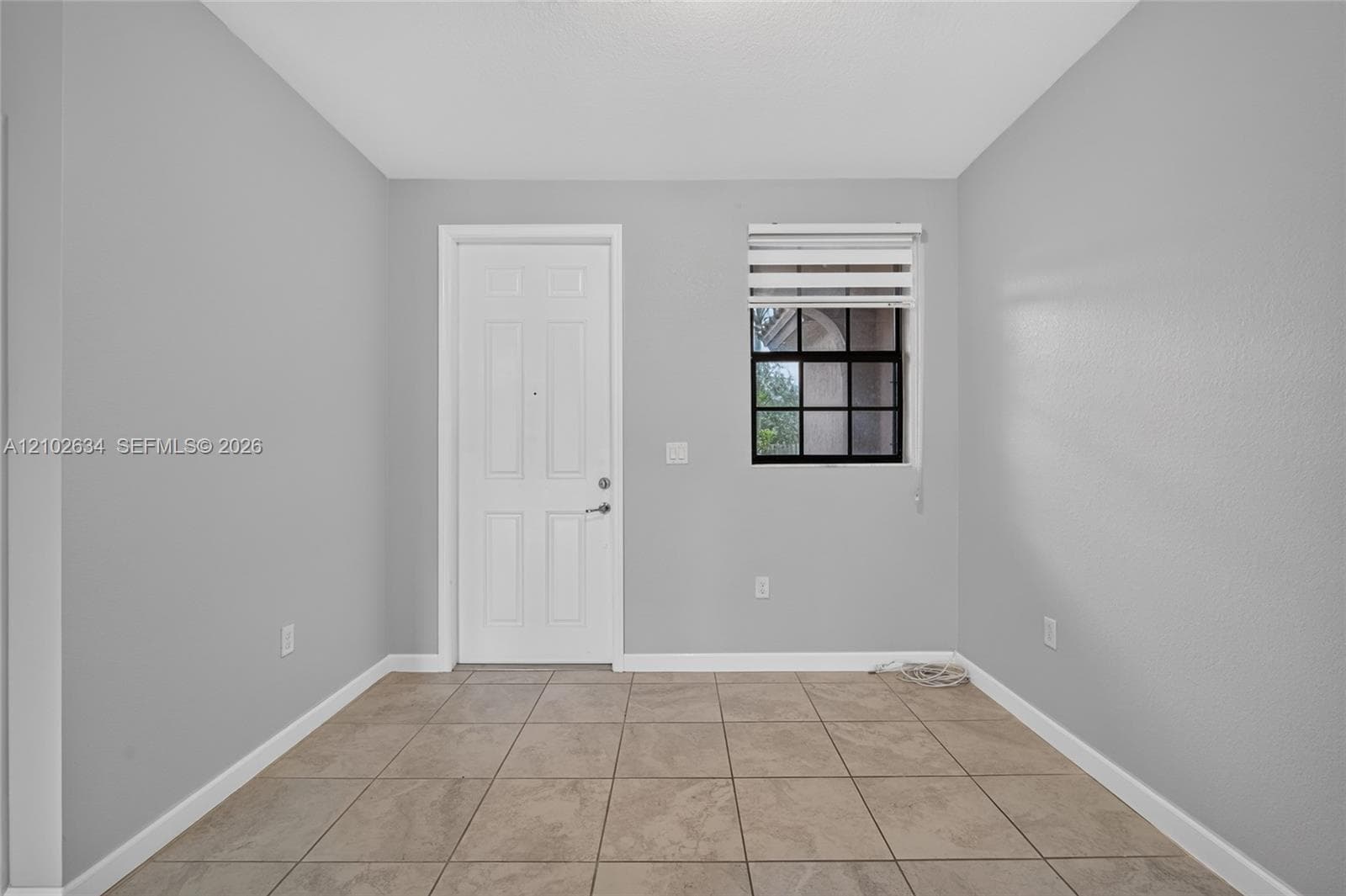 144 SE 37th Ter photo 12