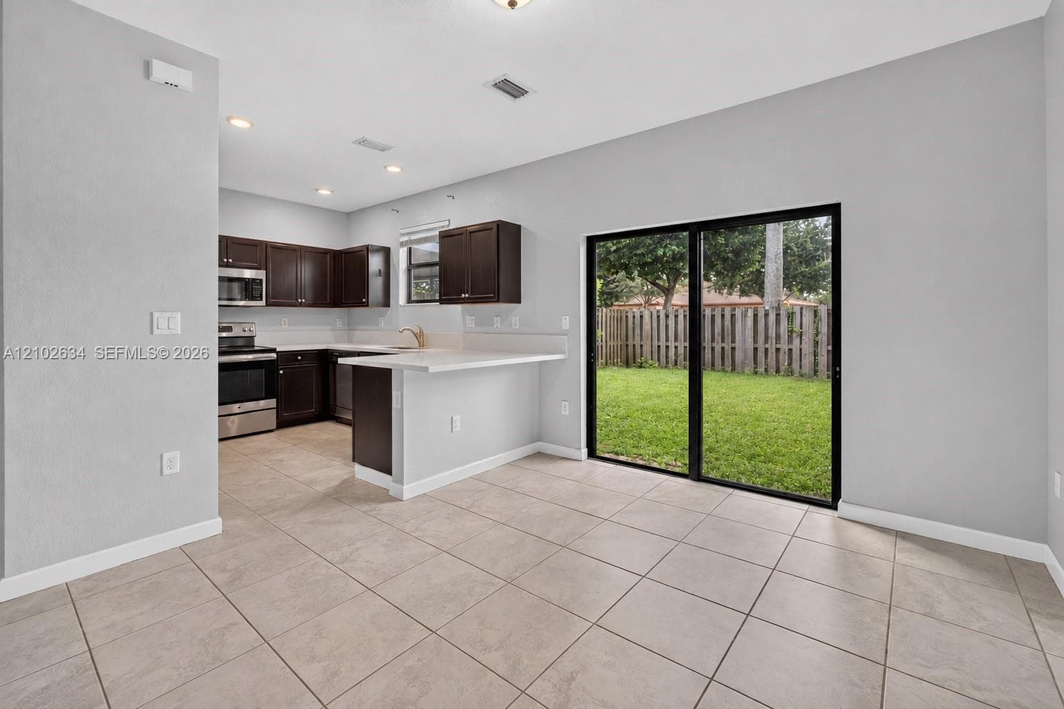144 SE 37th Ter photo 21