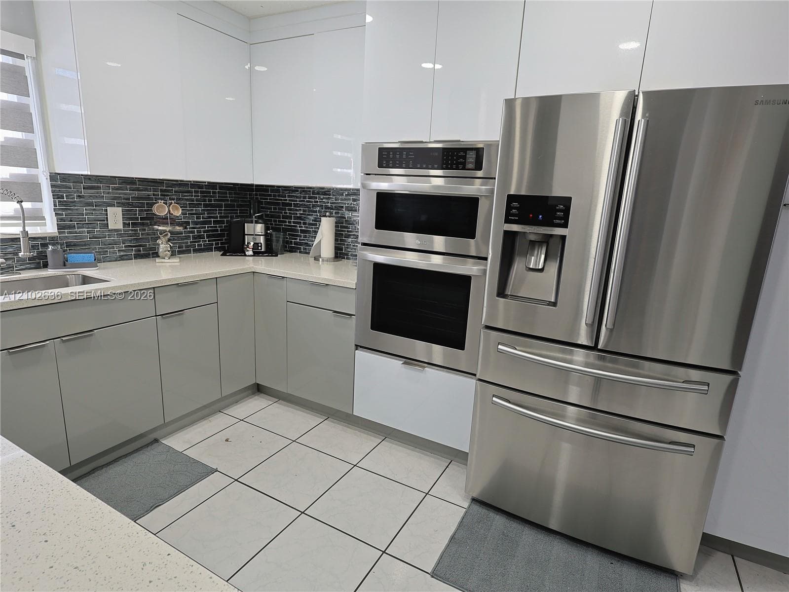13555 SW 38th Ln photo 16