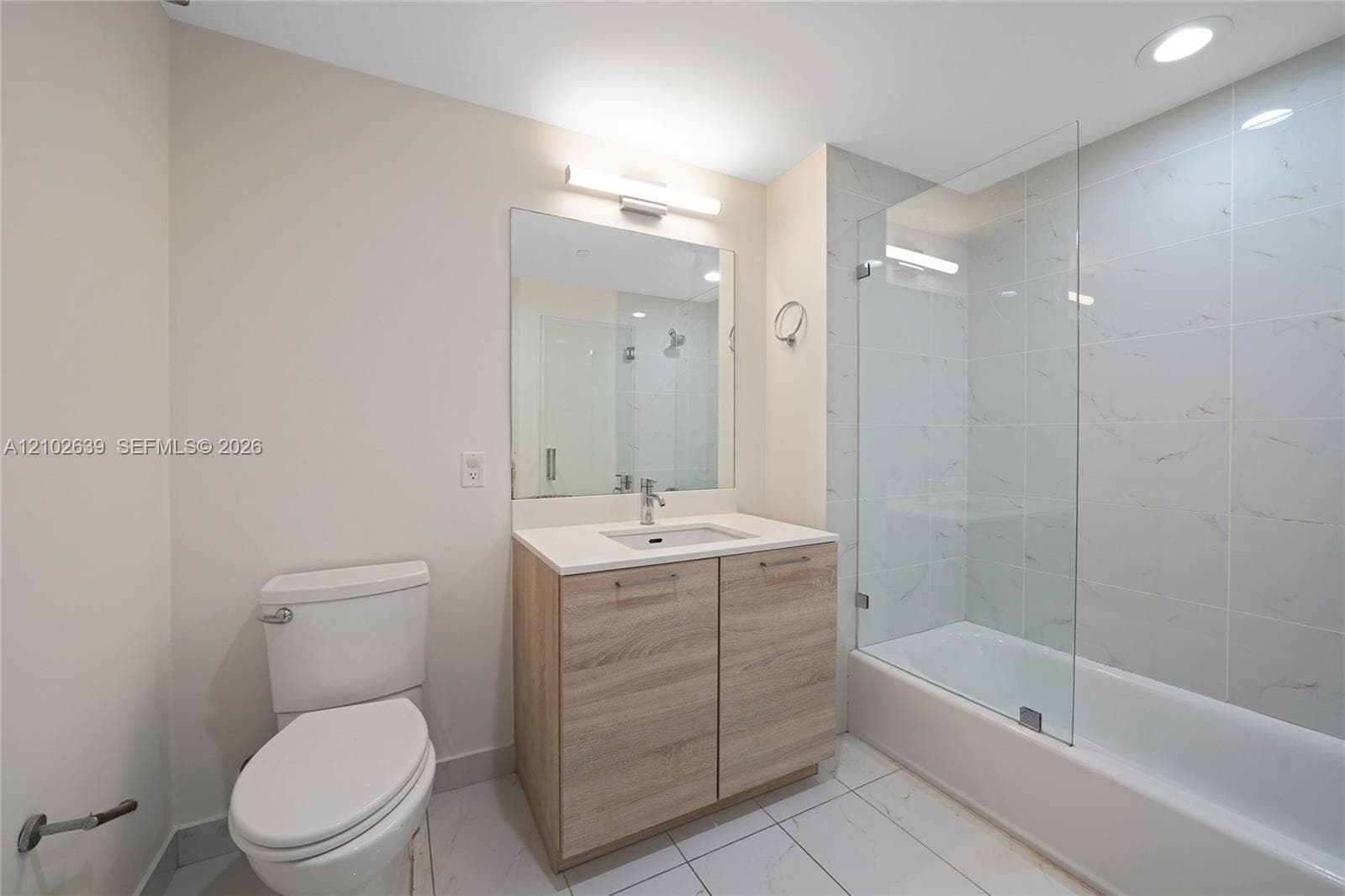 THE HARBOUR NORTH CONDO · #407 in North Miami Beach - Photo 20