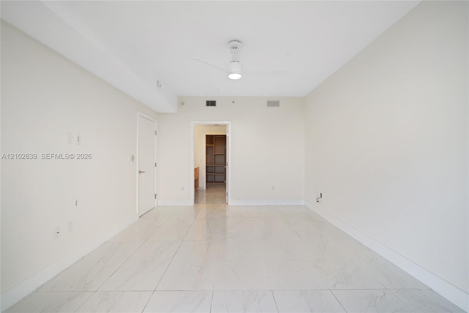 THE HARBOUR NORTH CONDO · #407 in North Miami Beach - Photo 11
