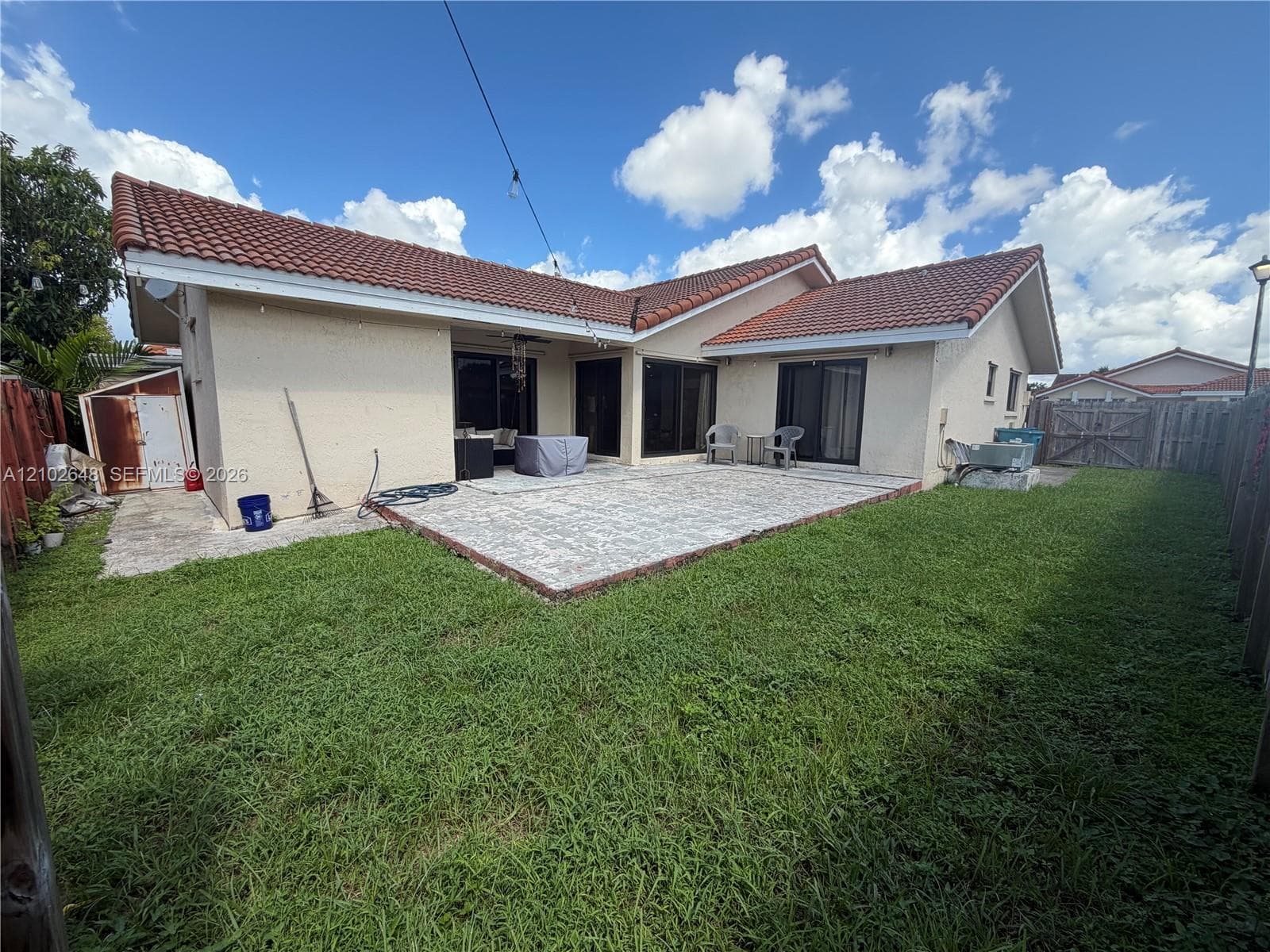 19040 NW 85th Ave photo 23