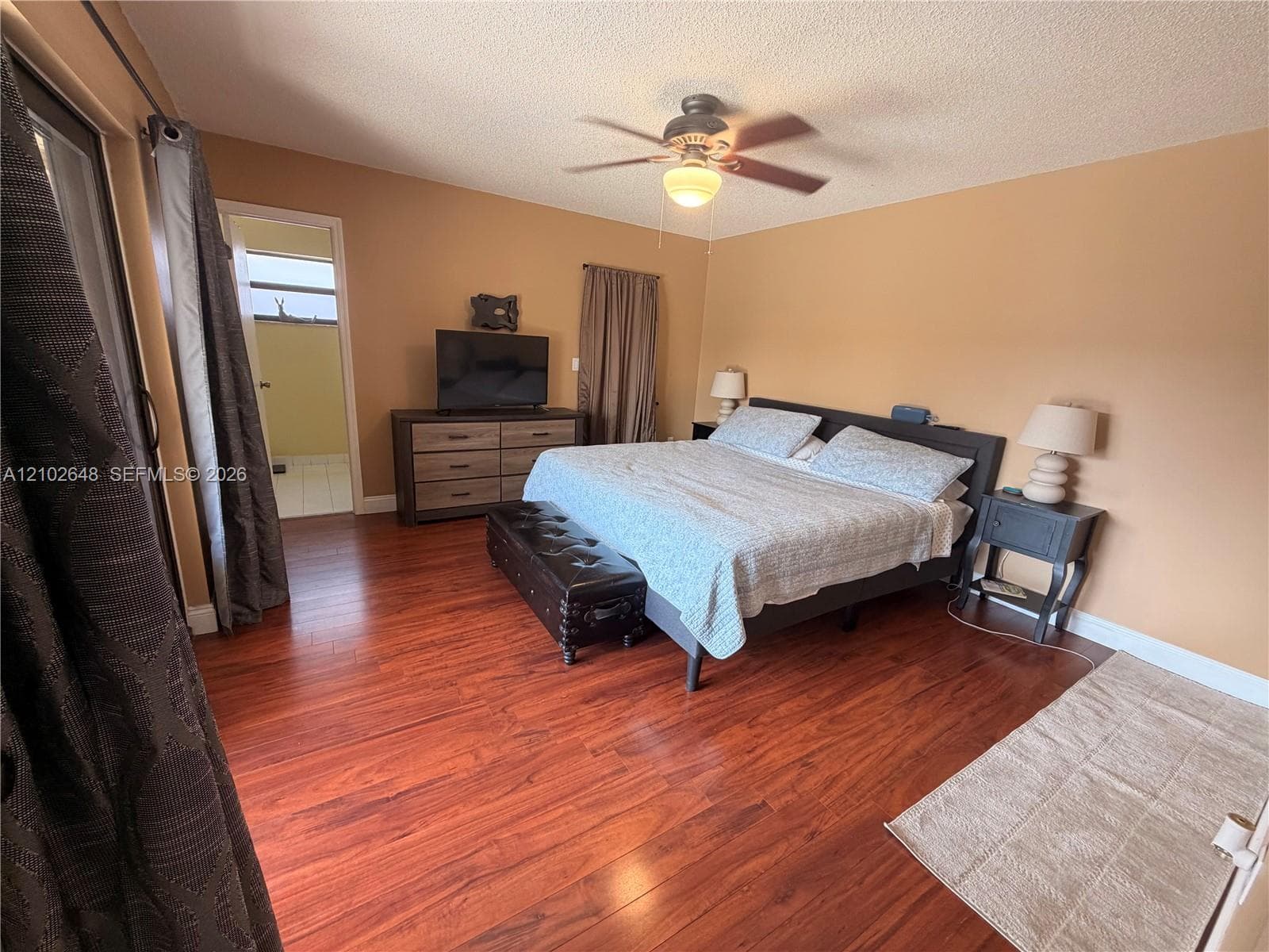 19040 NW 85th Ave photo 12