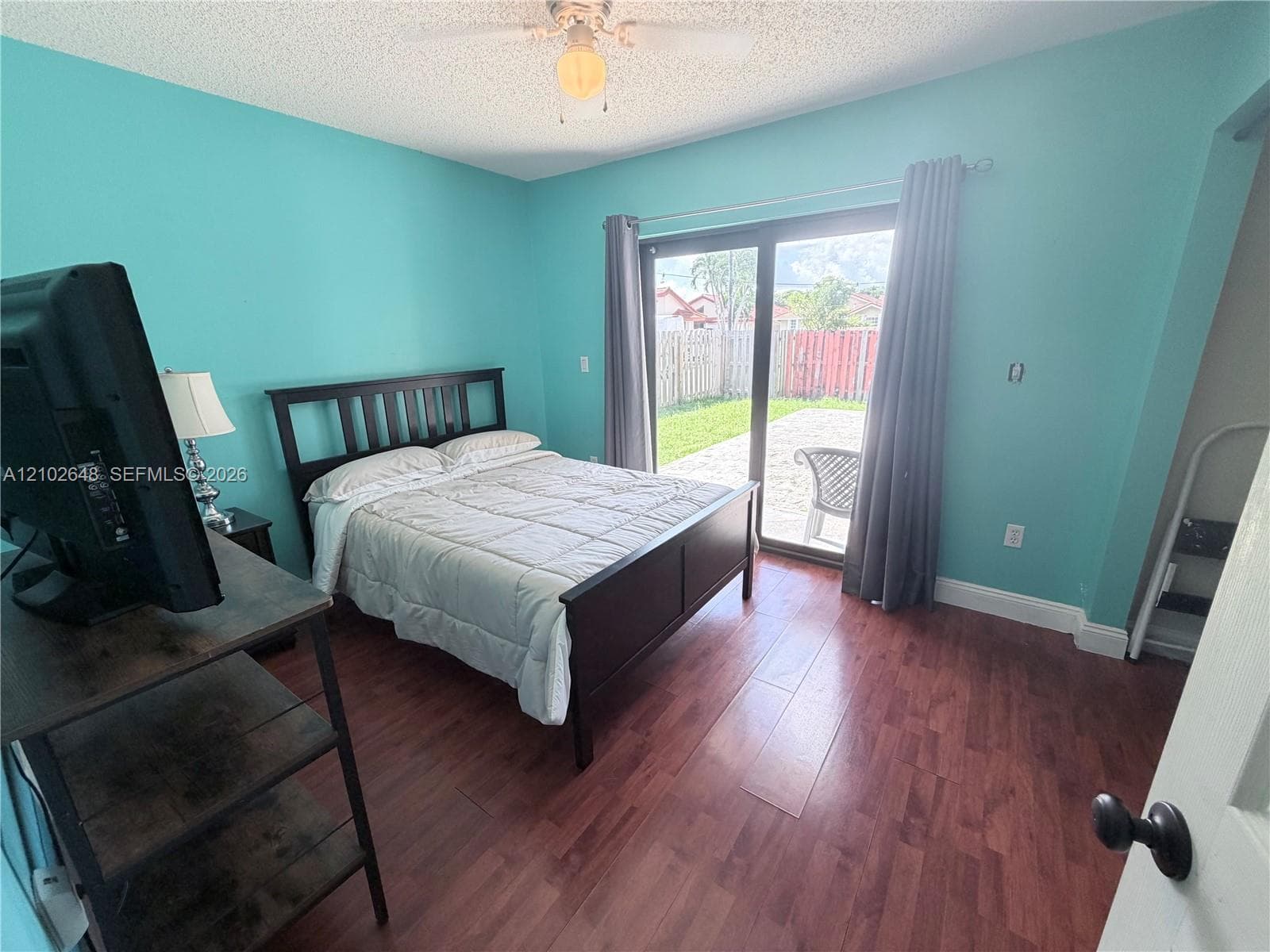 19040 NW 85th Ave photo 18