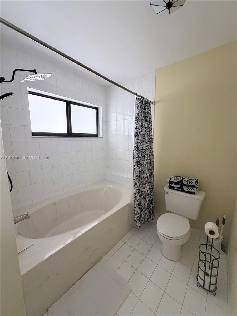 19040 NW 85th Ave photo 15