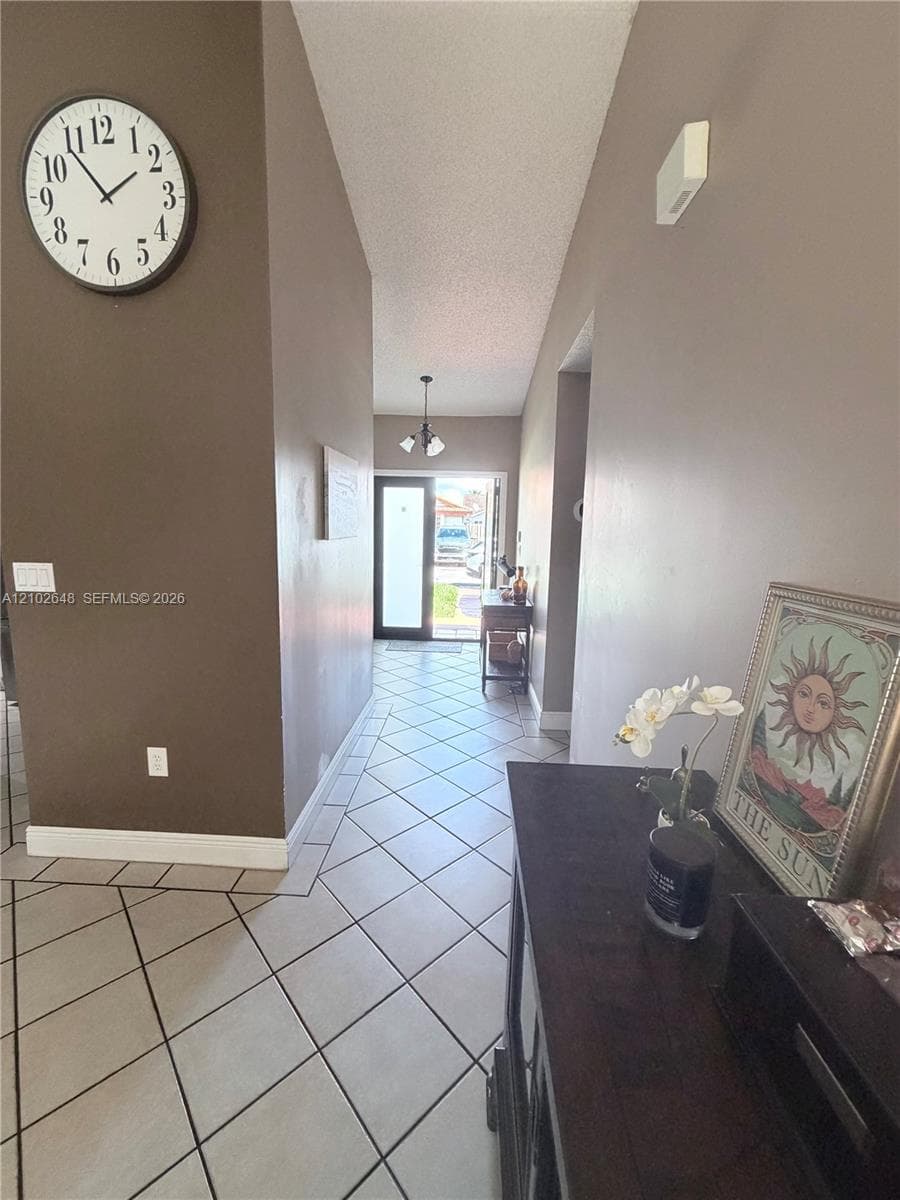 19040 NW 85th Ave photo 4