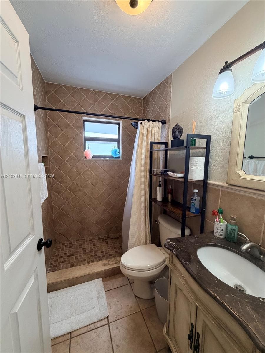 19040 NW 85th Ave photo 21