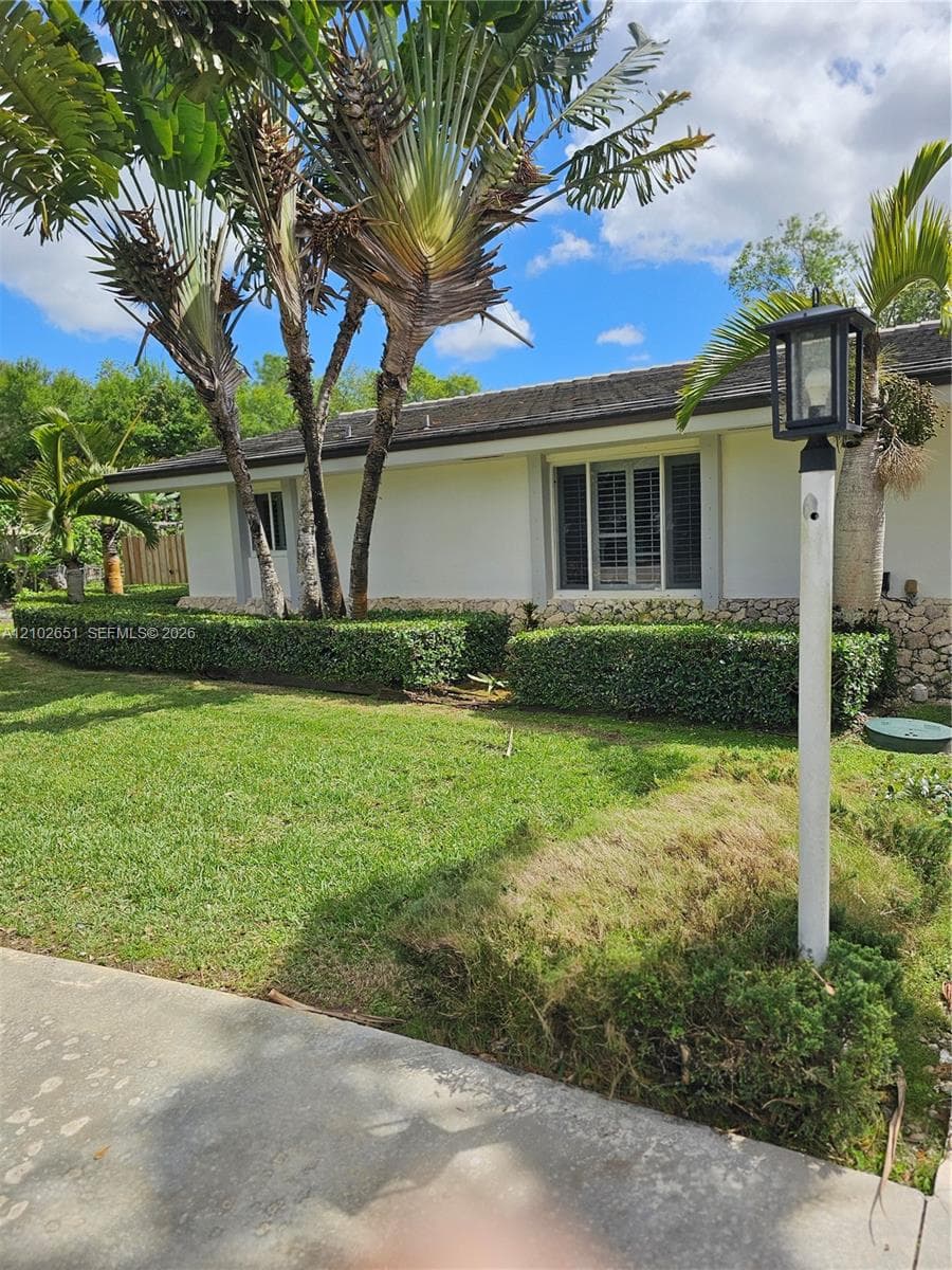 9838 SW 94th Ter photo 11