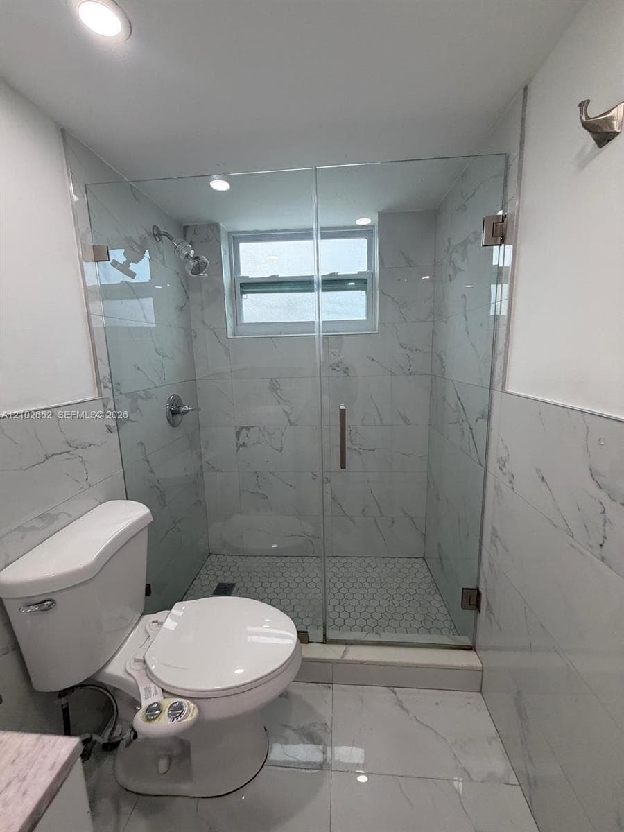 SUTTON HOUSE CONDO · #18 in North Miami - Photo 22