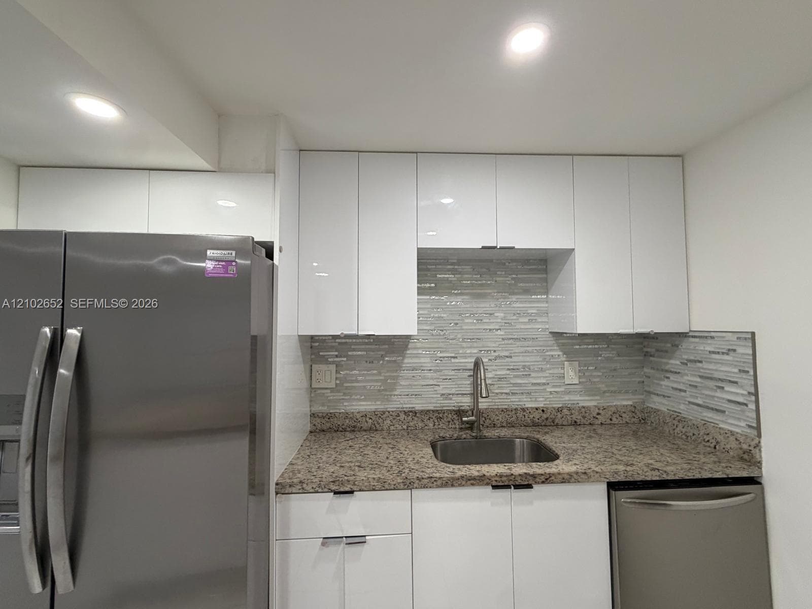 SUTTON HOUSE CONDO · #18 in North Miami - Photo 7