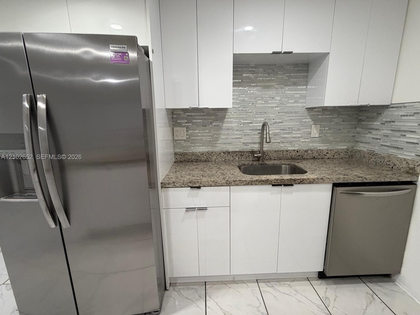SUTTON HOUSE CONDO · #18 in North Miami - Photo 5