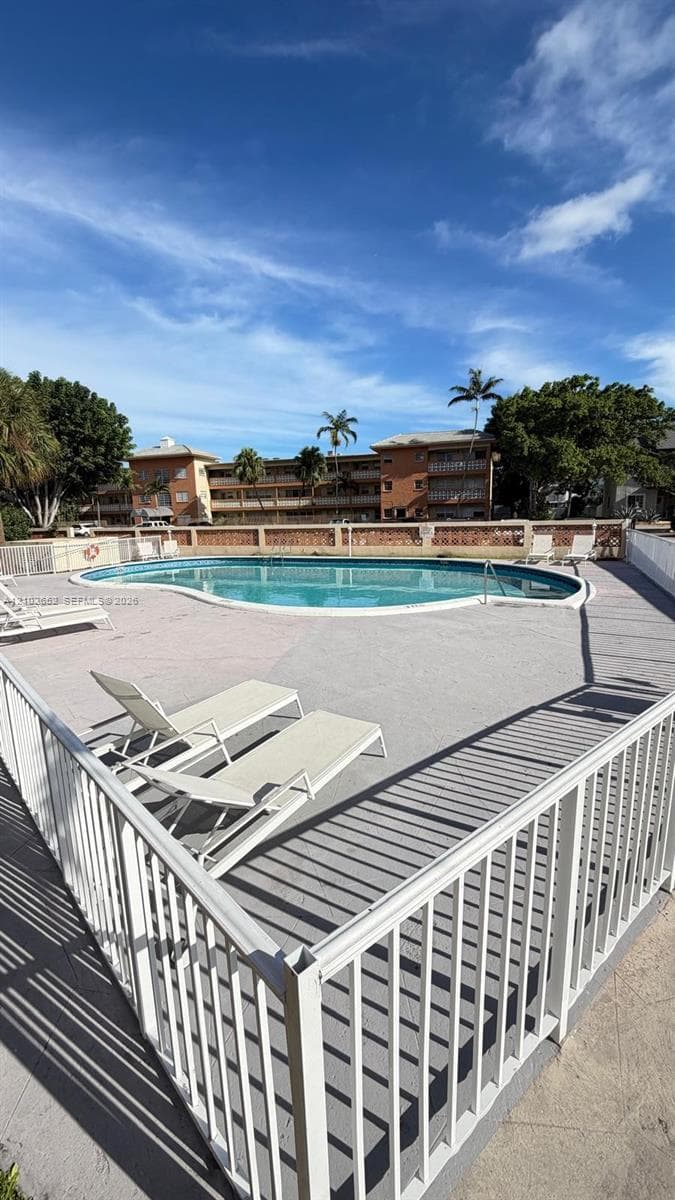 SUTTON HOUSE CONDO · #18 in North Miami - Photo 38