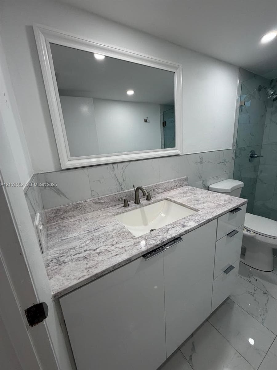 SUTTON HOUSE CONDO · #18 in North Miami - Photo 25