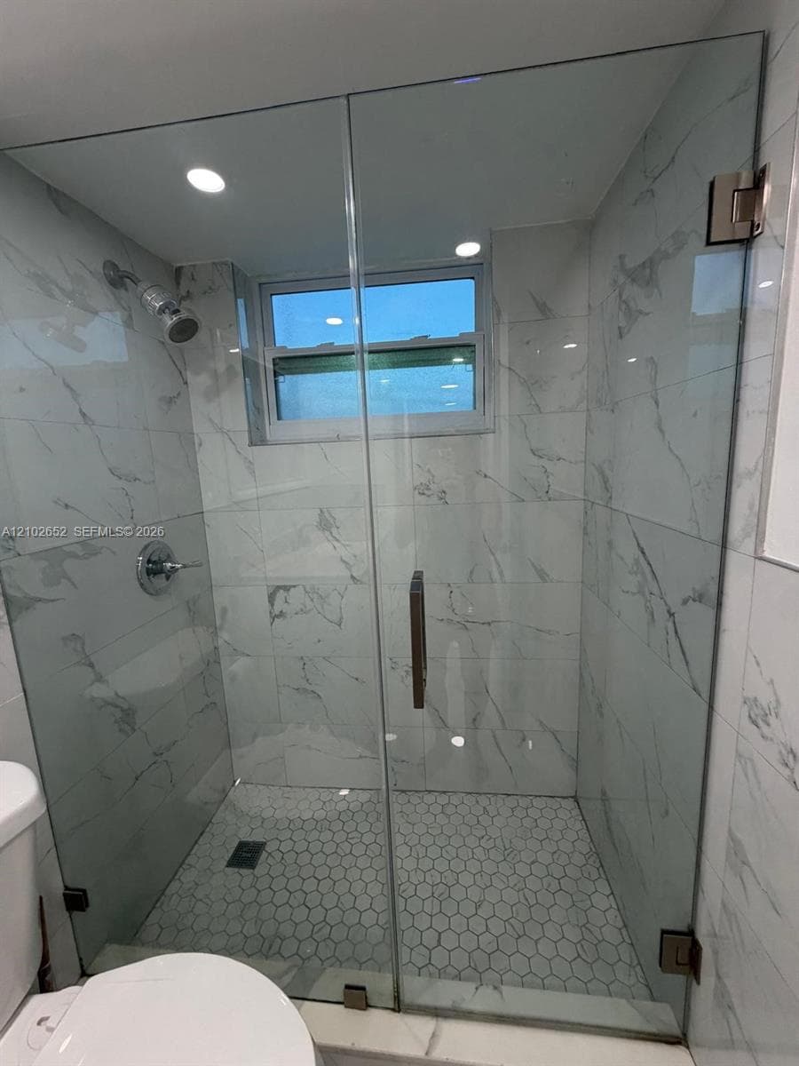 SUTTON HOUSE CONDO · #18 in North Miami - Photo 21