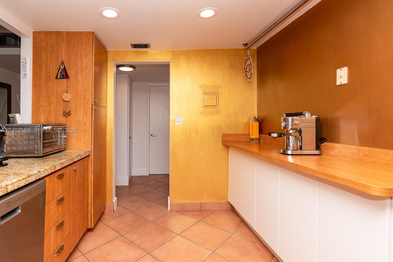 Admiral Towers Condo Asso · #314 in Miami Beach - Photo 2