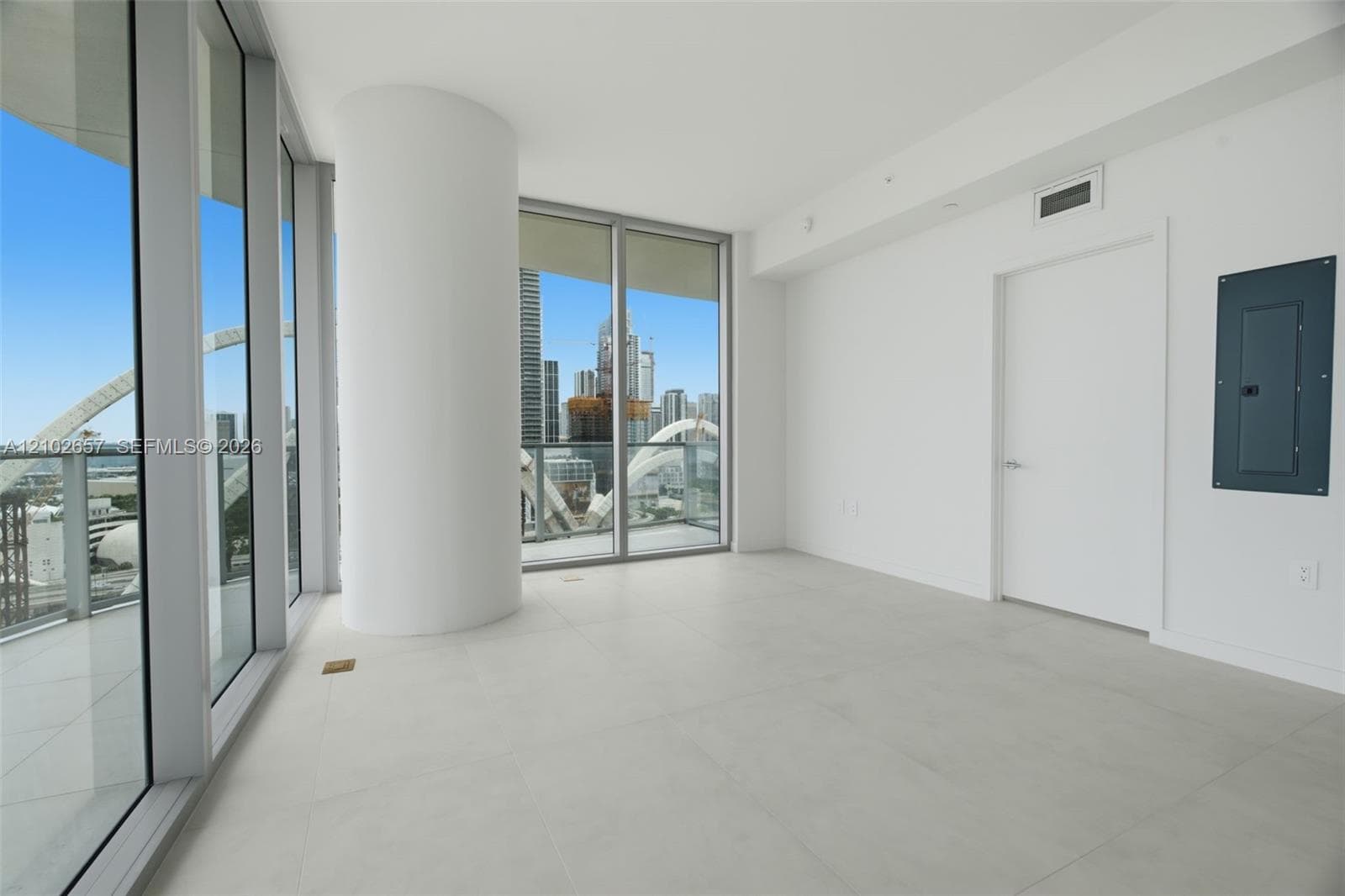 Casa Bella · #1801 in Miami - Photo 13