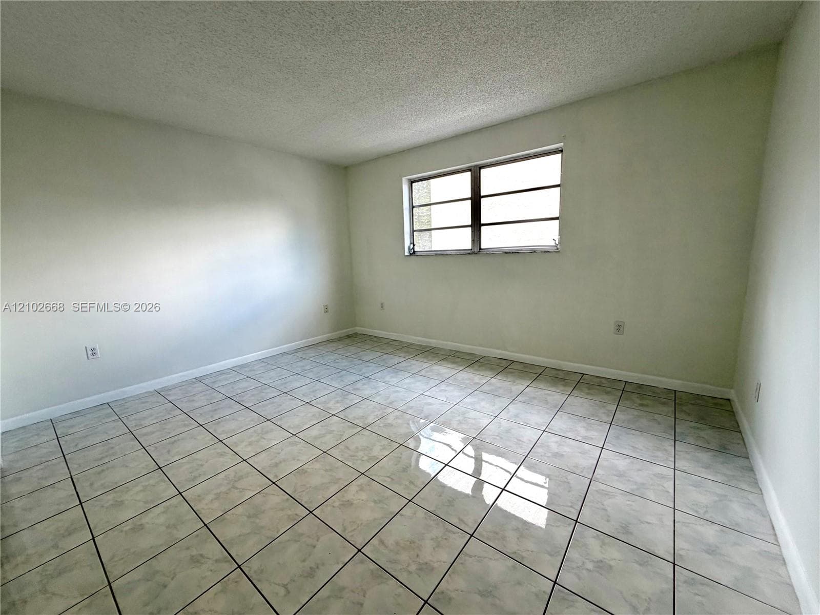 CARIBBEAN HOUSE CONDO · #204 in North Miami Beach - Photo 16